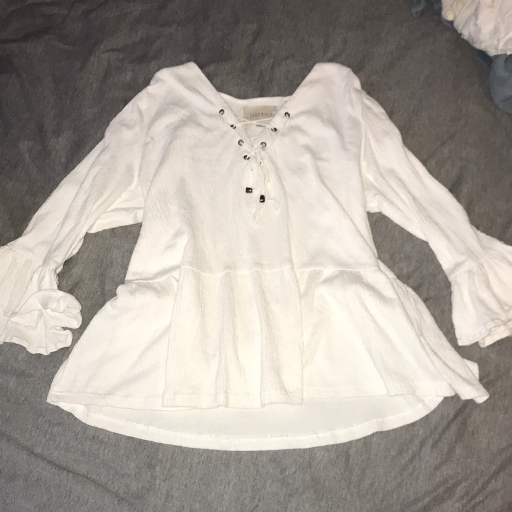 White lace up top